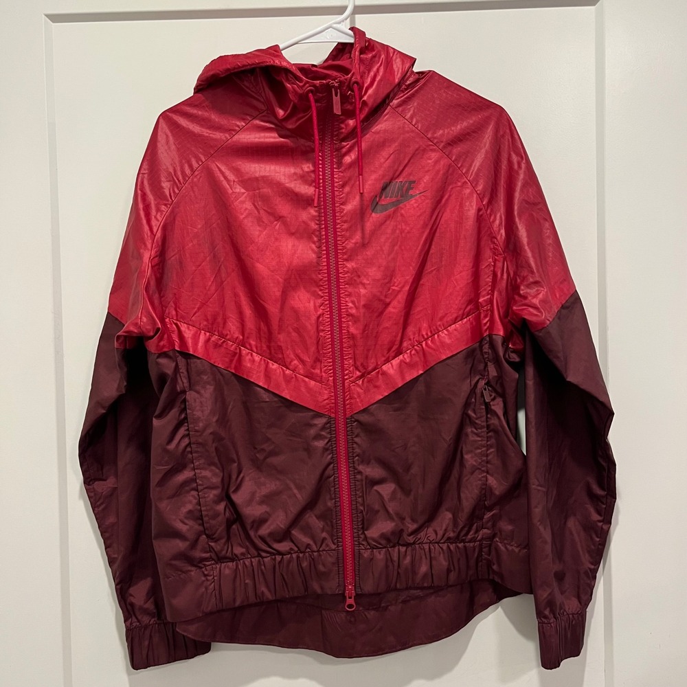 Nike Windrunner Hooded Jacket Red Burgundy Colorblock Ripstop Windbreaker Medium